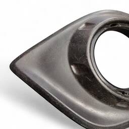 MOLDURA FAROL MILHA DIREITO TOYOTA HILUX