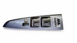 Moldura comando vidro Dianteiro esquerdo hilux 05 a 15