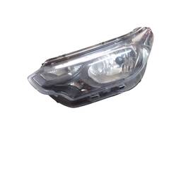 FAROL ESQUERDO STRADA 2020/ SEM LED DEFEITO 