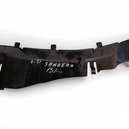 ACABAMENTO PORTA MALAS LADO DIREITO RENAULT SANDERO 2015