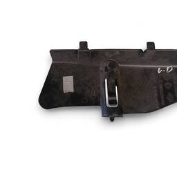 ACABAMENTO PORTA MALAS LADO DIREITO RENAULT SANDERO 2015