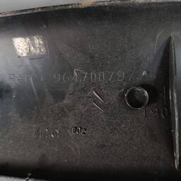 MOLDURA INTERNA TAMPA TRASEIRA DIREITA CITROEN C4 2007 2009