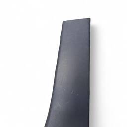 ACABAMENTO COLUNA CENTRAL LADO DIREITO FOX 04/10