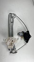 MAQUINA VIDRO TRAS DIREITA HB20 2020 À 2023