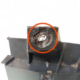 GUIA PARACHOQUE DIANTEIRO DIREITO AUDI A3 S3 2009 A 2013