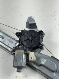 MÁQUINA VIDRO TRASEIRA ESQUERDA COBALT 2012 À 2019 ELÉTRICA