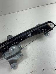 MÁQUINA VIDRO DIANTEIRA ESQUERDA SPIN 2013 À 2019