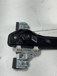 MÁQUINA VIDRO DIANTEIRA ESQUERDA SPIN 2013 À 2019