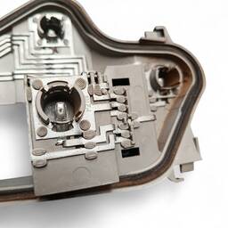 CIRCUITO SOQUETE LANTERNA TRAS DIR FOX 2008