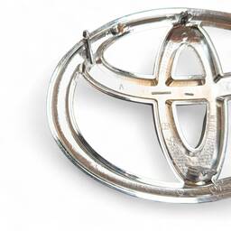 EMBLEMA GRADE DIANTEIRA TOYOTA HILUX COROLLA ETIOS 05/20