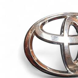 EMBLEMA GRADE DIANTEIRA TOYOTA HILUX COROLLA ETIOS 05/20