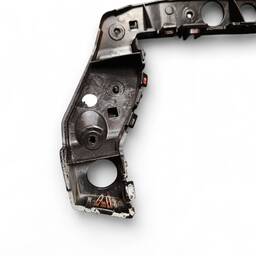 GUIA SUPORTE PARACHOQUE DIANTEIRO ESQU S10 TRAILBLAZER 12/17