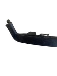 MOLDURA INFERIOR FAROL DIANTEIRO SANDERO LOGAN 260946533R