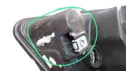 FAROL ESQUERDO SANDERO 2012 2013 A 2014 RECUPERADO 