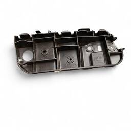 GUIA SUPORTE PARACHOQUE DIANTEIRO DIREITO SPIN 2013 A 2018