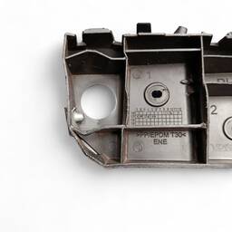GUIA SUPORTE PARACHOQUE DIANTEIRO DIREITO SPIN 2013 A 2018