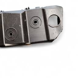 GUIA SUPORTE PARACHOQUE DIANTEIRO DIREITO SPIN 2013 A 2018