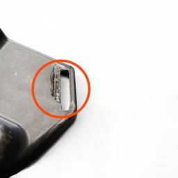 GUIA PARACHOQUE DIANTEIRO ESQUERDO FOX SPACE CROSS 04/10