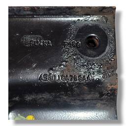 SUPORTE BASE CAIXA BATERIA FORD KA 1.0 3C 2018 AE8110A789AA