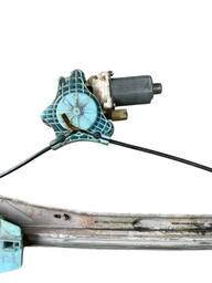 MÁQUINA DE VIDRO PORTA DIANTEIRA DIREITA FOX SPACE 06/22 MAN