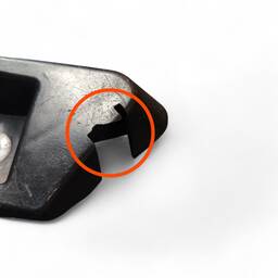 GUIA PARACHOQUE TRASEIRO DIREITO FUSION 2013 2014 A 2019