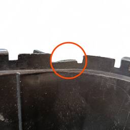 GUIA SUPORTE PARACHOQUE TRASEIRO ESQ POLO HATCH 2012 A 2014