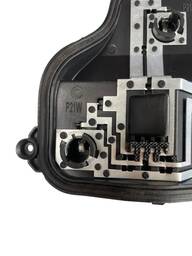 CIRCUITO SOQUETE LANTERNA DIREITA GM ONIX 12/19 901277434