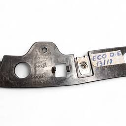 GUIA PARACHOQUE DIANTEIRO ESQUERDO ECOSPORT 2013 A 2021