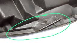 FAROL ESQUERDO CLIO 2004 A 2012 MASC NEGRA (AVARIA)