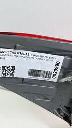 LANTERNA TRASEIRA DIREITA (DETALHE) COROLLA 2015 A 2018