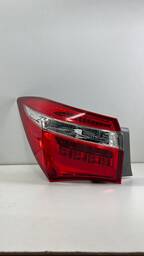LANTERNA TRASEIRA ESQUERDA COROLLA (DETALHE) 2015 A 2018 