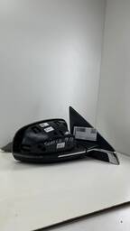 RETROVISOR DIREITO TORO 2018 A 2023 DETALHE