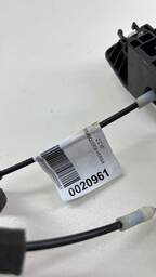 MAÇANATA PORTA TRASEIRA ESQUERDA VERSA 2011 A 2019