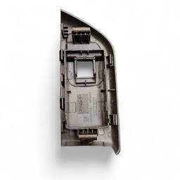 MOLDURA BOTAO DIANTEIRA DIREITA GM ONIX/PRISMA 13/19