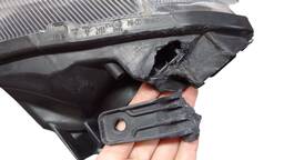 FAROL DIREITO ETIOS 2013 A 2021 MASC NEGRA AVARIA