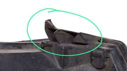 FAROL DIREITO SANDERO 15/20 LOGAN 14/20 FRISO CROMADO AVARIA