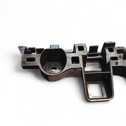 GUIA PARACHOQUE DIANTEIRO ESQUERDO GOL VOYAGE G8 SAVEIRO G7