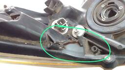 FAROL DIREITO COROLLA 2012 2013 A 2014 S/XENON AVARIA