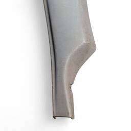 ACABAMENTO LATERAL TRAS ESQ FORD FIESTA 97/99