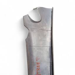 ACABAMENTO LATERAL TRAS ESQ FORD FIESTA 97/99