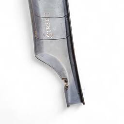 ACABAMENTO LATERAL TRAS ESQ FORD FIESTA 97/99