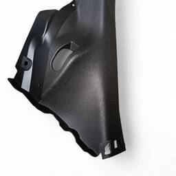 ACABAMENTO COLUNA TRASEIRA ESQUERDA GM ONIX PRISMA 13/19 