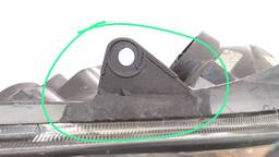 FAROL DIREITO CLIO 2004 A 2012 MASC NEGRA AVARIA 