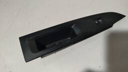 BOTÃO MOLDURA VIDRO TRASEIRO DIREITO S10 TRAILBLAZER 2017/25