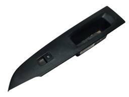 BOTÃO MOLDURA VIDRO TRASEIRO ESQUERDO S10 TRAILBLAZE 2017/25