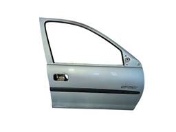 Porta Dianteira Direita Corsa / Classic 1996 1997 a 2016