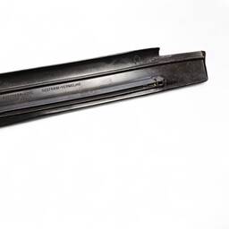 SOLEIRA PORTA TRASEIRA ESQUERDA MONZA 91/96