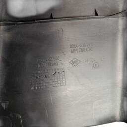 ACABAMENTO COLUNA CENTRAL ESQ RENAULT DUSTER 14/22