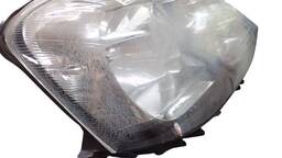 FAROL DIREITO ETIOS 2013 A 2021 CARCAÇA PRETA (DETALHE)