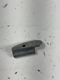 BATENTE GUIA PORTA ESQUERDA FUSCA 1959 À 1977 (PARALELO)